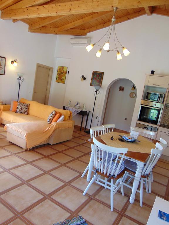 Villa Grecia *